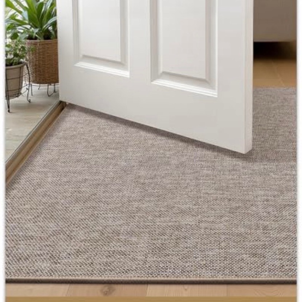 Neutral Beige Indoor/Outdoor Entry Rug - Brand - Picture 2 of 3